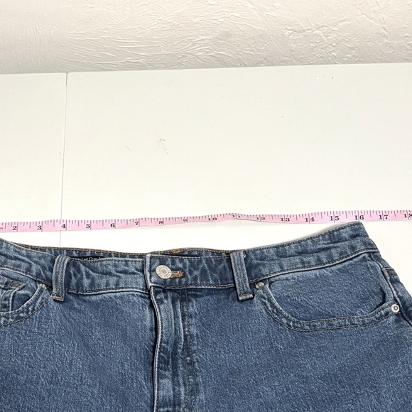 THE LOFT - SZ. 12P - THE HOFFMAN WASH - WIDE LEG CROP JEANS - OMBRE EFFECT - B10 - Picture 6 of 12